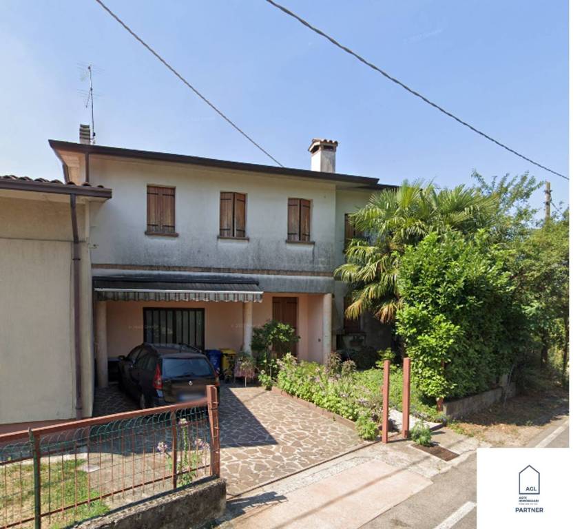 casa indipendente in vendita a Volpago del Montello