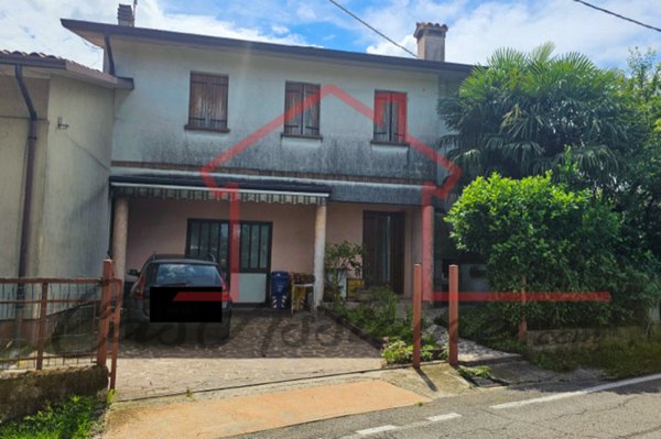 casa indipendente in vendita a Volpago del Montello
