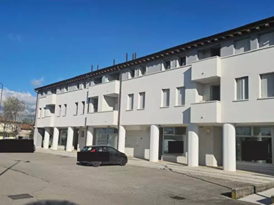 appartamento in vendita a Volpago del Montello in zona Venegazzù