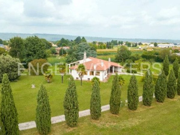 casa indipendente in vendita a Volpago del Montello