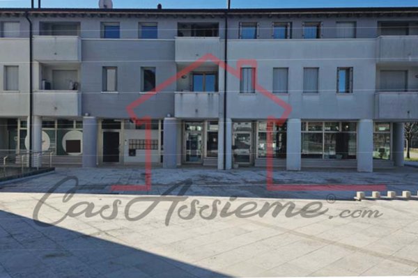 appartamento in vendita a Volpago del Montello in zona Venegazzù