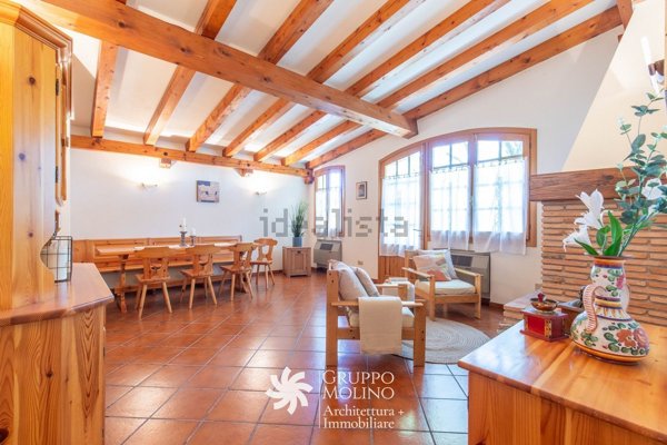 casa indipendente in vendita a Volpago del Montello in zona Selva del Montello