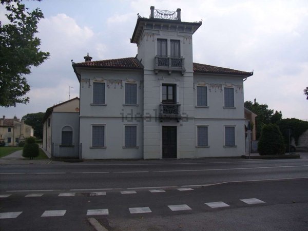 casa indipendente in vendita a Volpago del Montello