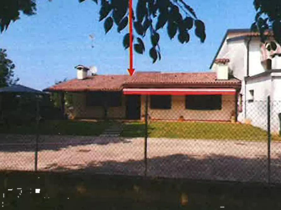 casa indipendente in vendita a Volpago del Montello