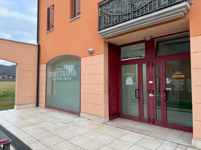 negozio in vendita a Volpago del Montello