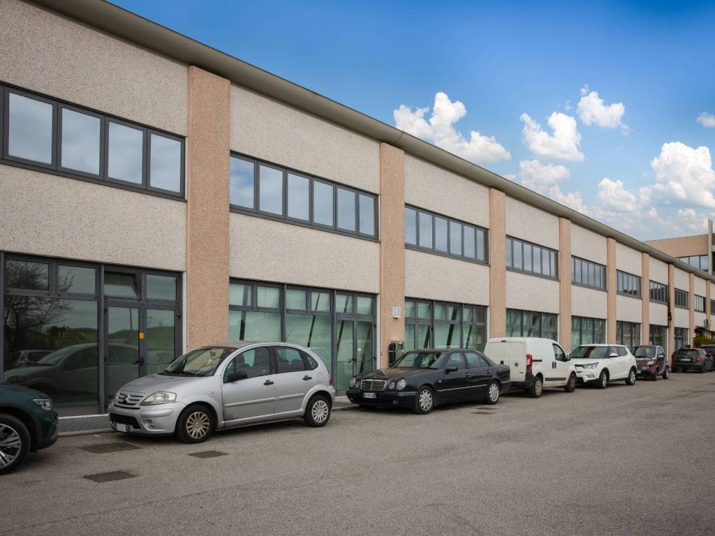 intera palazzina in vendita a Volpago del Montello