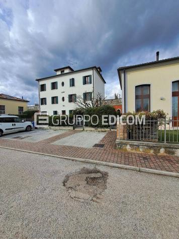 casa indipendente in vendita a Volpago del Montello