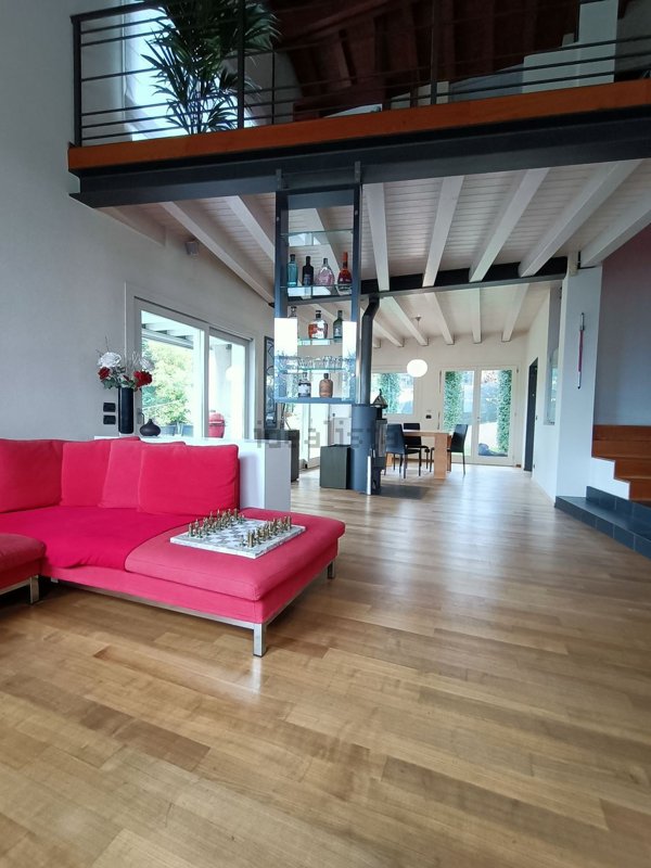 casa indipendente in vendita a Volpago del Montello