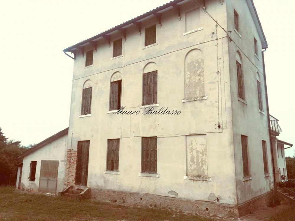 casa indipendente in vendita a Volpago del Montello