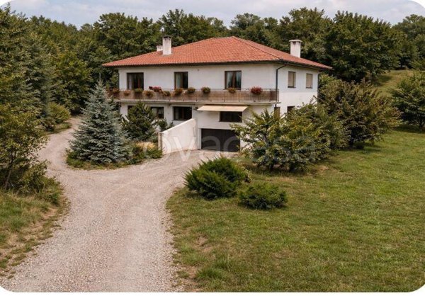 casa indipendente in vendita a Volpago del Montello in zona Selva del Montello