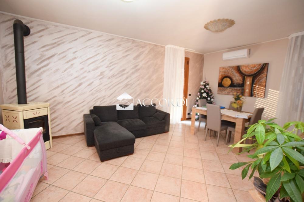 casa indipendente in vendita a Volpago del Montello