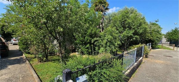 casa indipendente in vendita a Volpago del Montello in zona Selva del Montello
