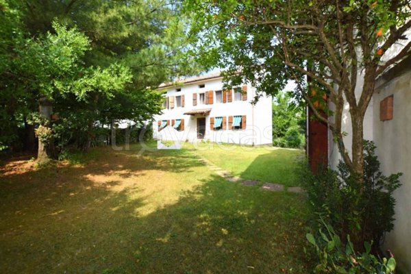 casa indipendente in vendita a Volpago del Montello
