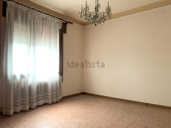 casa indipendente in vendita a Volpago del Montello in zona Selva del Montello