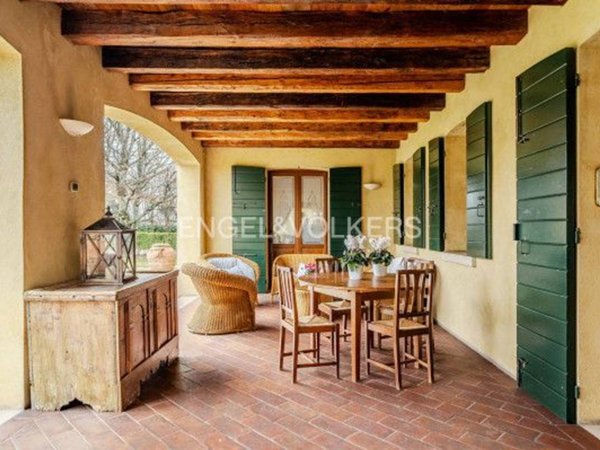 casa indipendente in vendita a Volpago del Montello