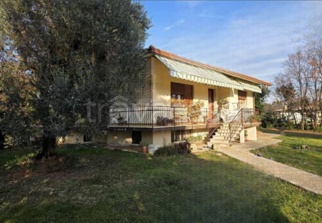 casa indipendente in vendita a Volpago del Montello