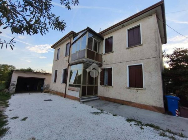 appartamento in vendita a Volpago del Montello