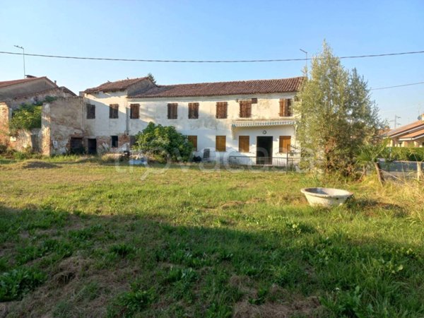 casa indipendente in vendita a Zero Branco in zona Sant'Alberto