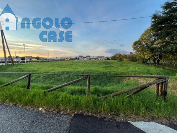 terreno edificabile in vendita a Zero Branco