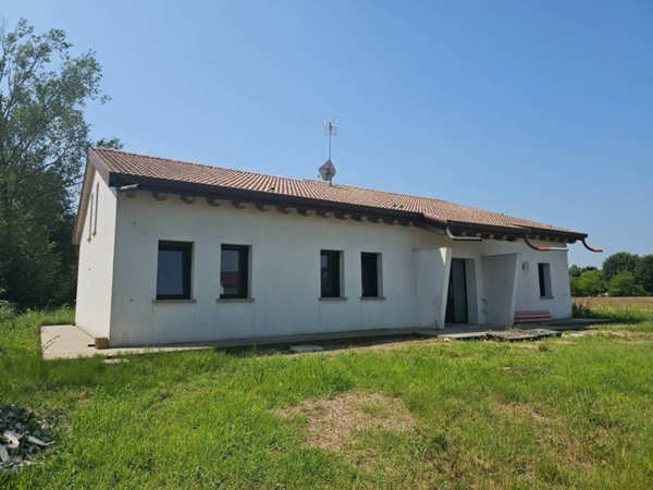 casa indipendente in vendita a Zero Branco in zona Scandolara
