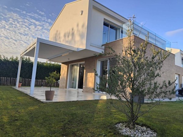 casa indipendente in vendita a Zero Branco