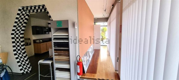 negozio in vendita a Zero Branco in zona Scandolara