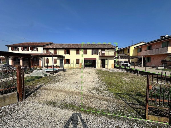 casa indipendente in vendita a Zero Branco