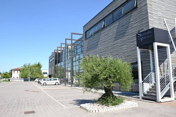 locale di sgombero in vendita a Zero Branco