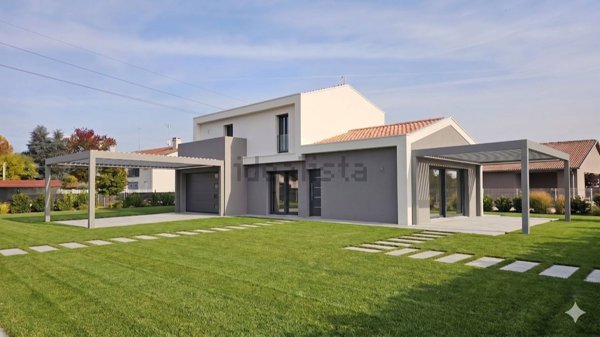 casa indipendente in vendita a Zero Branco