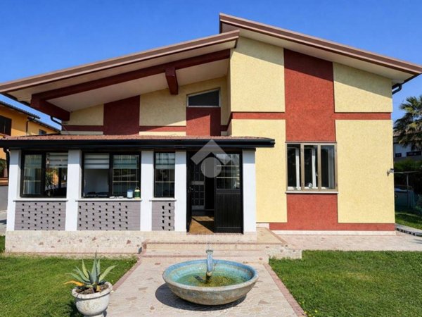 casa indipendente in vendita a Zero Branco