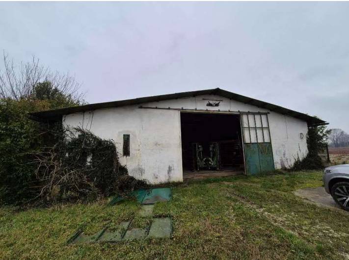 locale di sgombero in vendita a Zero Branco
