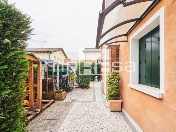 casa indipendente in vendita a Zero Branco