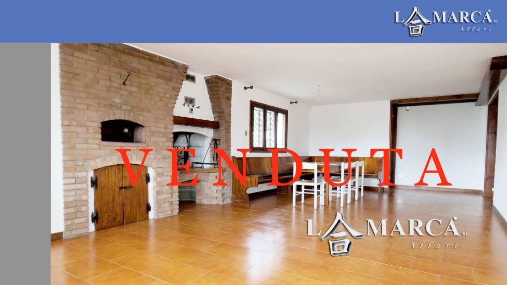 appartamento in vendita a Pieve del Grappa in zona Crespano del Grappa