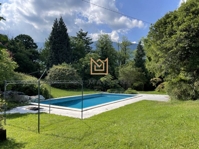 casa indipendente in vendita a Pieve del Grappa in zona Paderno del Grappa