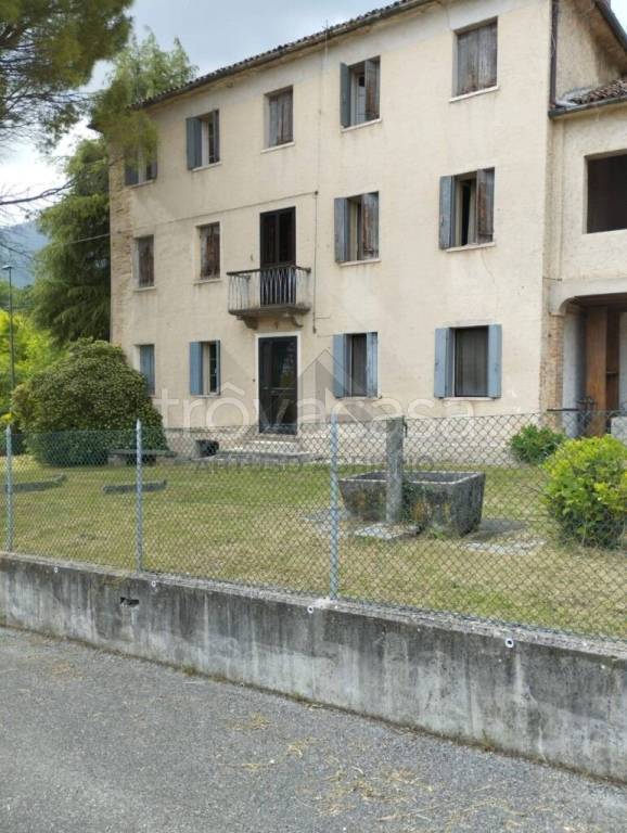 casa indipendente in vendita a Pieve del Grappa