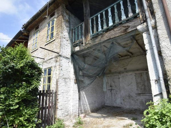 casa indipendente in vendita a Pieve del Grappa in zona Crespano del Grappa