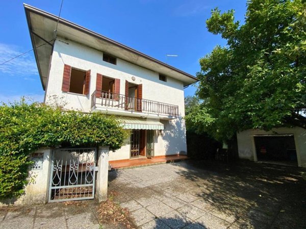 casa indipendente in vendita a Pieve del Grappa