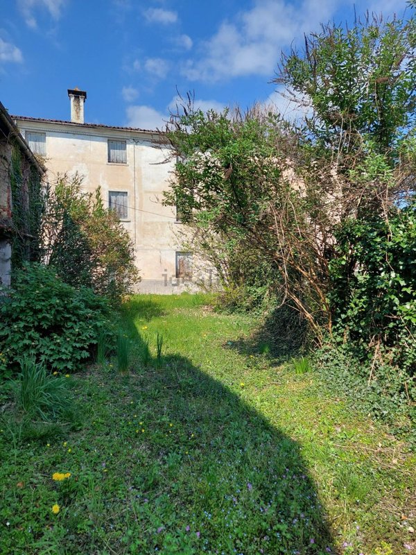 casa indipendente in vendita a Pieve del Grappa