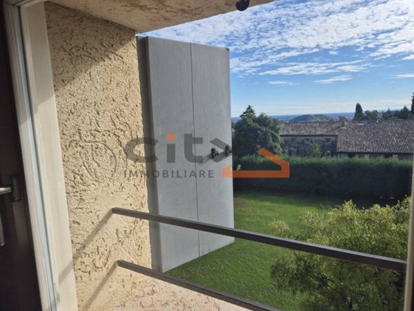 casa indipendente in vendita a Pieve del Grappa in zona Crespano del Grappa