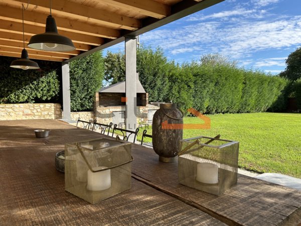 casa indipendente in vendita a Pieve del Grappa