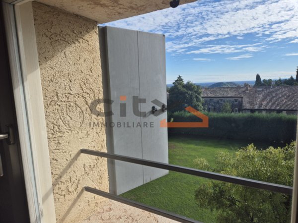 casa indipendente in vendita a Pieve del Grappa in zona Crespano del Grappa
