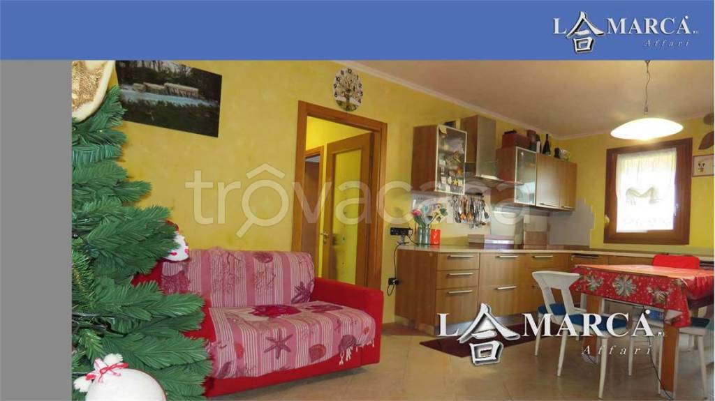 appartamento in vendita a Pieve del Grappa in zona Crespano del Grappa