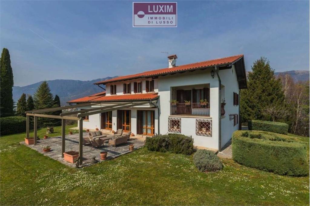 casa indipendente in vendita a Pieve del Grappa