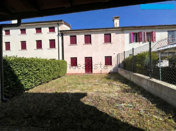 casa indipendente in vendita a Pieve del Grappa
