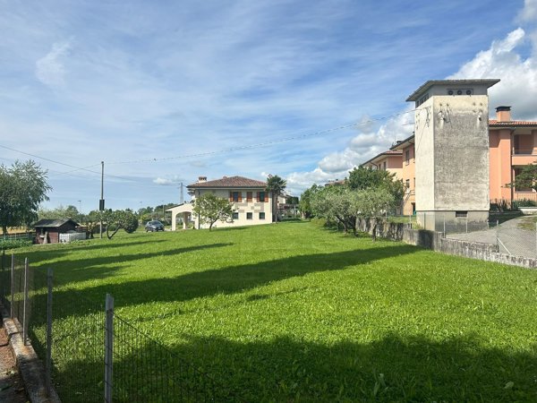 casa indipendente in vendita a Pieve del Grappa