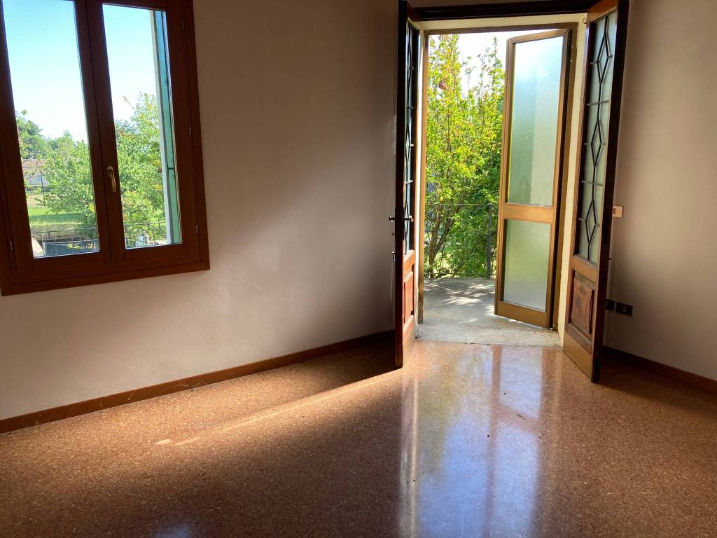 appartamento in vendita a Pieve del Grappa in zona Crespano del Grappa