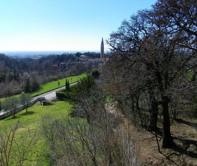 casa indipendente in vendita a Pieve del Grappa in zona Crespano del Grappa