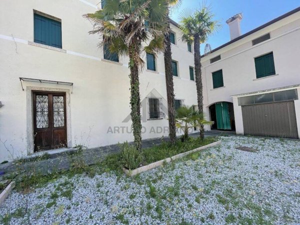 casa indipendente in vendita a Pieve del Grappa