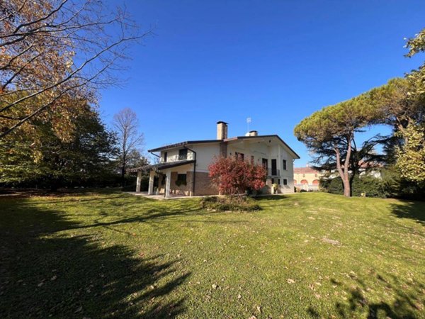 casa indipendente in vendita ad Annone Veneto