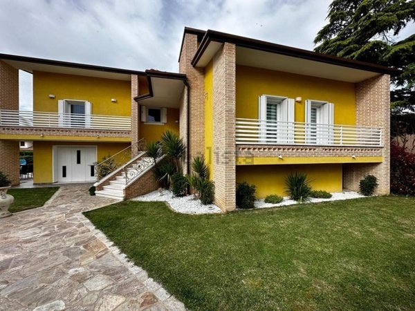 casa indipendente in vendita ad Annone Veneto